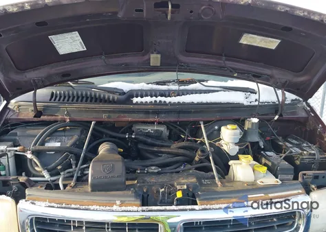 2000 Dodge Ram Van 1500 Conversion z USA, uszkodzony, nr VIN 2B6HB11Y4YK172120